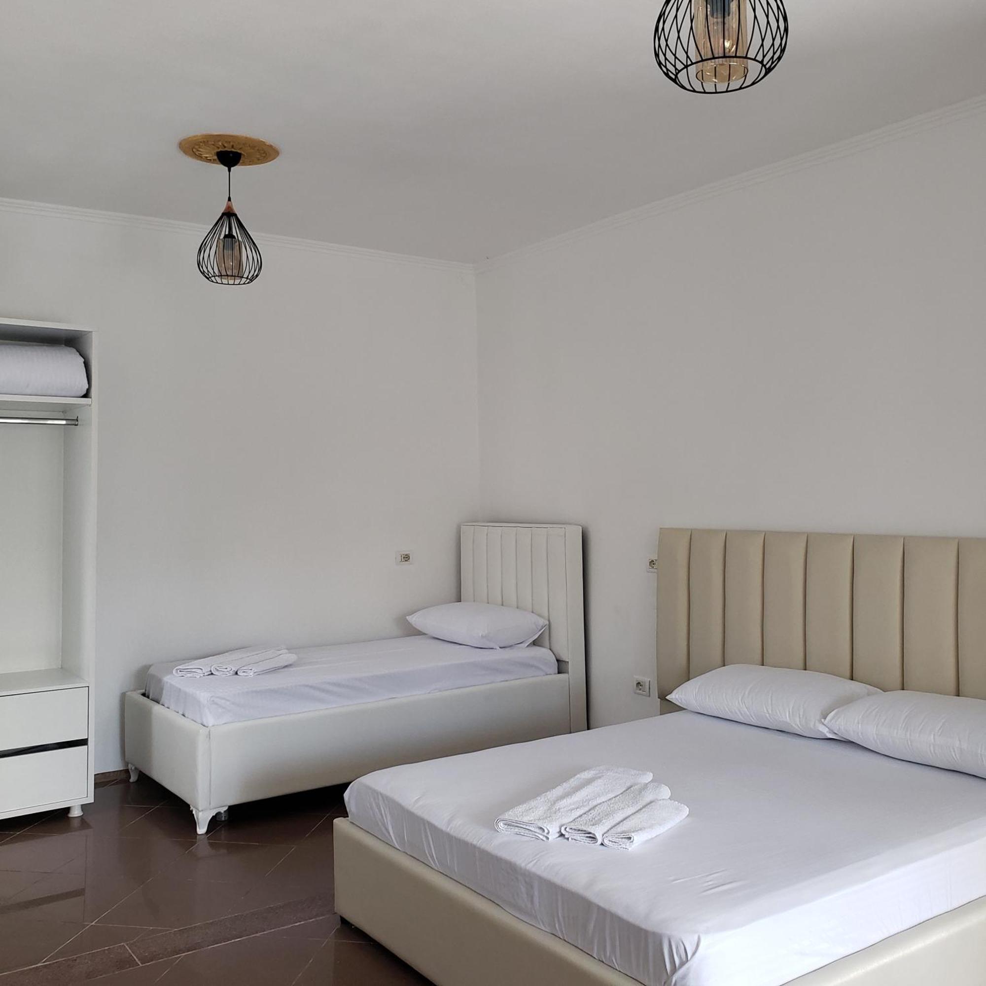 דורס Pomegranates & Olives Guesthouse מראה חיצוני תמונה