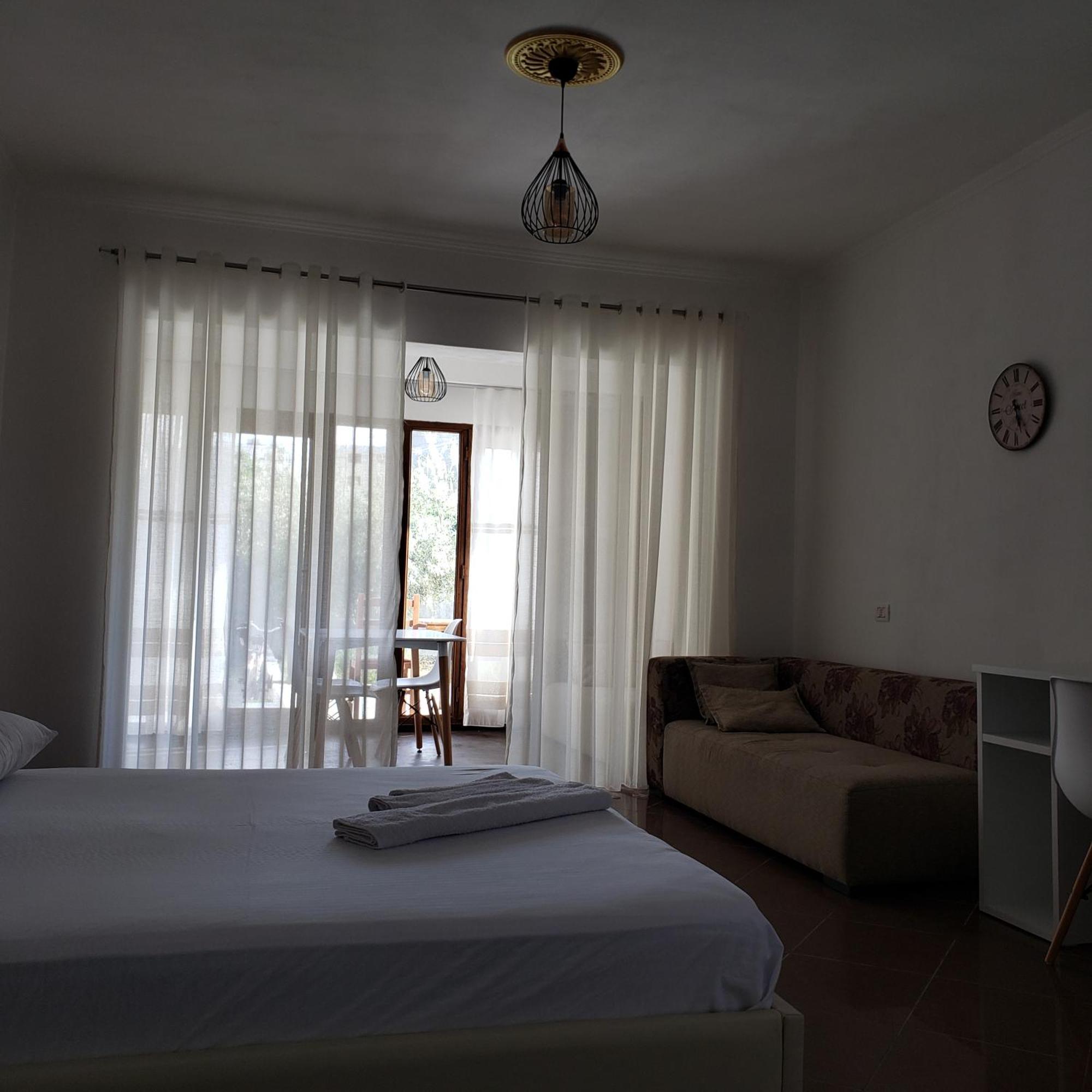דורס Pomegranates & Olives Guesthouse מראה חיצוני תמונה